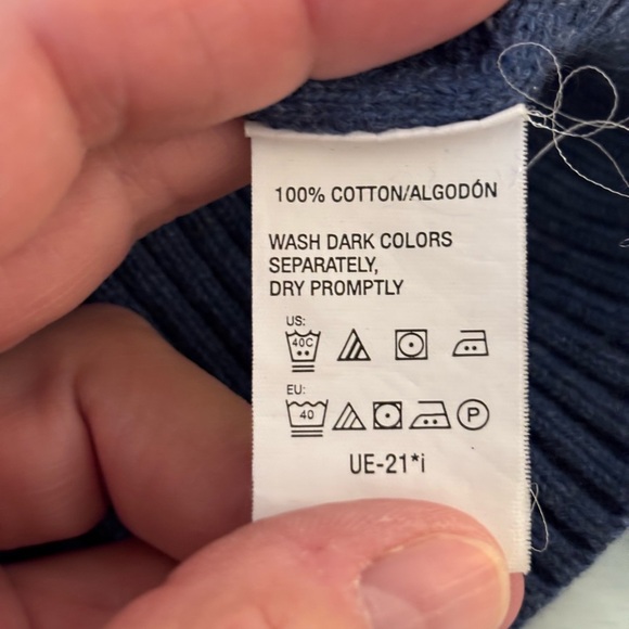 G.H. Bass & Co. Men's Navy Crewneck Sweater - Picture 3 of 8